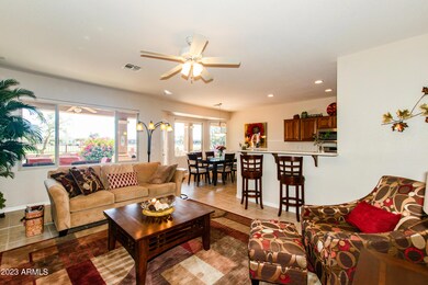 04 Living Room