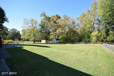 330 Miller Dr, Strasburg, VA 22657 - photo 5