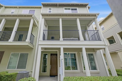 37598 Cape Cod Rd, Newark, CA 94560 - photo 2