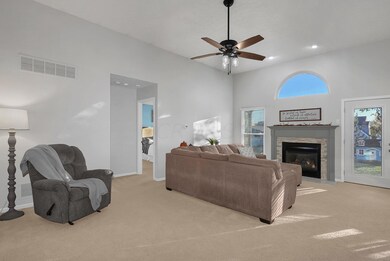 7-web-or-mls-9262-prestwick-green-dr