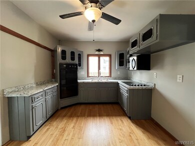 141 Sommer St, North Tonawanda, NY 14120 - photo 5