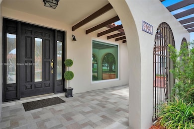 ENTRANCE