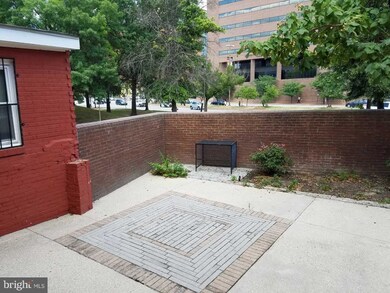 804 Hollins St unit 2ND FLOOR, Baltimore, MD 21201 - photo 3