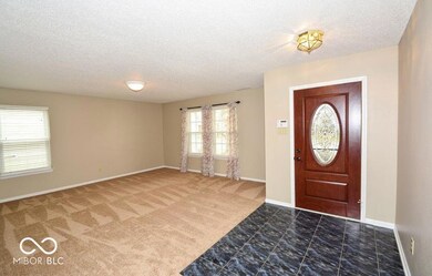 14447 Forsythia Ln, Fishers, IN 46038 - photo 3