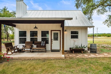 820 Glenn Crest Dr, Blanco, TX 78606 - photo 6