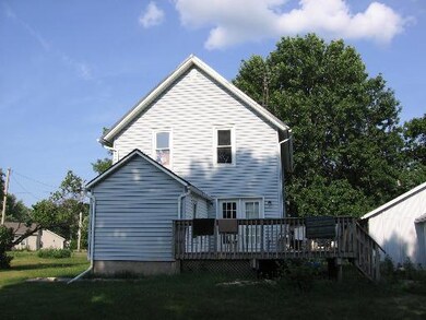 602 S Cherry St, Malden, IL 61337 - photo 4