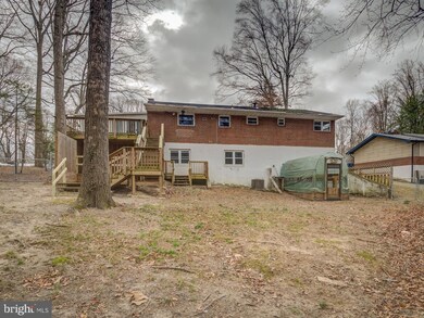 18320 Candice Dr, Triangle, VA 22172 - photo 7