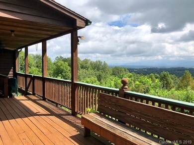 194 Selby Dr, Marshall, NC 28753 - photo 2