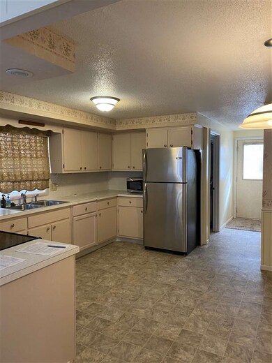 14414 Spencerville Rd, Grabill, IN 46741 - photo 4