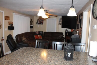 609 Cain St, Chittenango, NY 13037 - photo 3