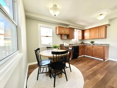 Eat in Kitchen