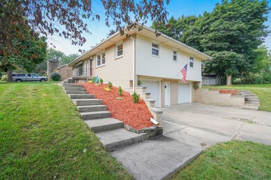 1987 Whitmore Ave NW, Grand Rapids, MI 49534 - photo 2