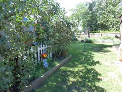 28 Pearce Ave front 1