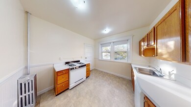 37 Claflin Rd unit 1, Brookline, MA 02445 - photo 7