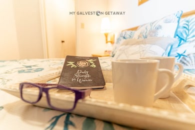 6300 Seawall Blvd unit 6105, Galveston, TX 77551 - photo 5