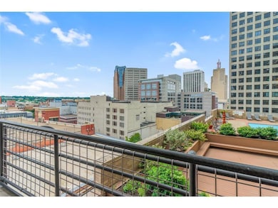 City Walk unit 1315, Saint Paul, MN 55101 - photo 7