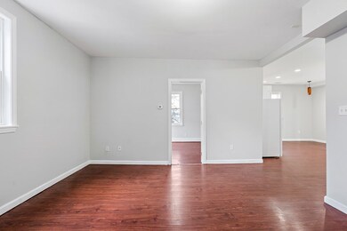 17 Kittredge St, Roslindale, MA 02131 - photo 6