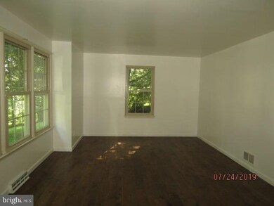 853 Skelp Level Rd, West Chester, PA 19380 - photo 2
