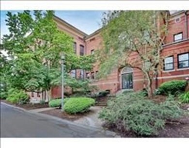 1 School St unit 406, Arlington, MA 02476 - photo 3