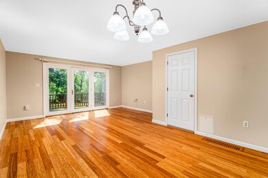 87 Bartemus Trail unit U473, Nashua, NH 03063 - photo 7