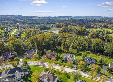 137 Magnolia Dr, Phoenixville, PA 19460 - photo 3