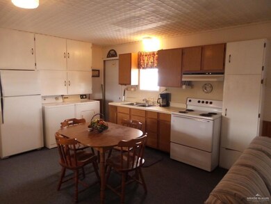 215 S Whisper Meadows Ln unit 132, Donna, TX 78537 - photo 5