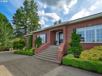 1460 Skyland Dr, Lake Oswego, OR 97034 - photo 2