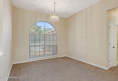 8187 Kilkelly Ln S, Jacksonville, FL 32244 - photo 4