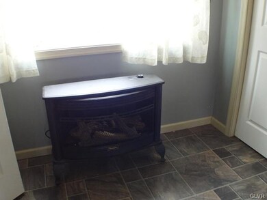 100 Beaver St, Lehighton, PA 18235 - photo 5