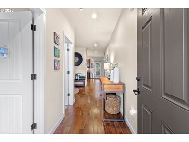 16128 SW Medallion Ln, Beaverton, OR 97007 - photo 5