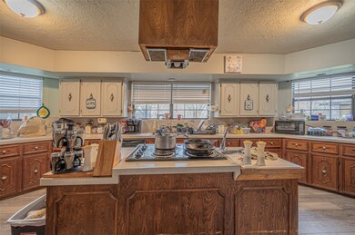 4008 County Road 833, Alvin, TX 77511 - photo 7