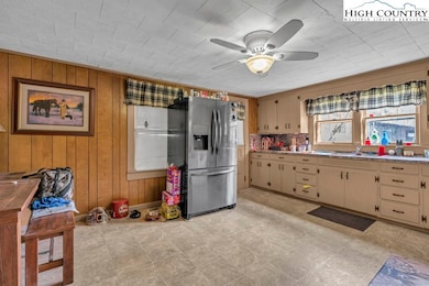 1068 Laurel Branch Rd, Vilas, NC 28692 - photo 3