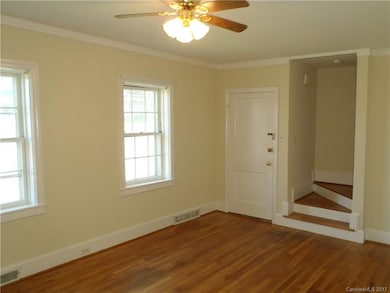 425 Center St, Statesville, NC 28677 - photo 4