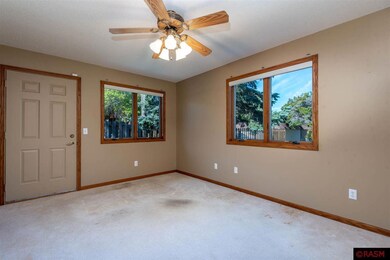 2338 2338 Hoffman Path, Mankato, MN 56001 - photo 4