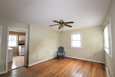 516 S Linden Ave, Waynesboro, VA 22980 - photo 4