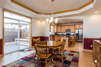 3403HinesCir(9of25)