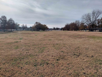 1001 Myles Dr, Wellington, KS 67152 - photo 6