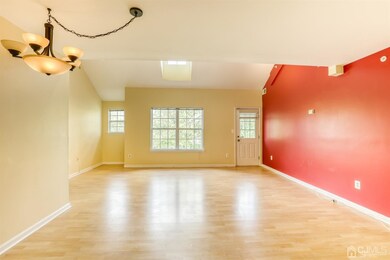 10 Central Square Park unit 10, Metuchen, NJ 08840 - photo 5