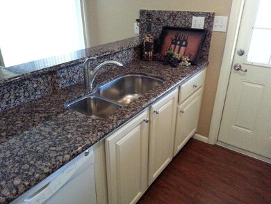 07 Kitchen 3