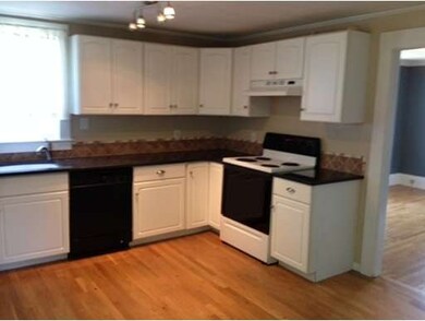 113 School St, Hanover, MA 02339 - photo 2