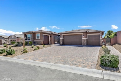 4 car garage, Paver Driveway