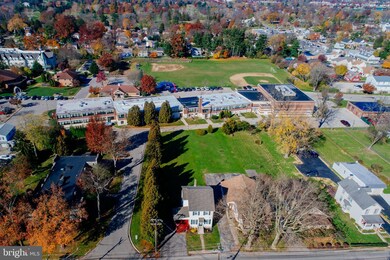 3019 Chestnut St, Lafayette Hill, PA 19444 - photo 3