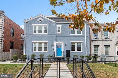 5012 2nd St NW unit 2, Washington, DC 20011 - photo 3