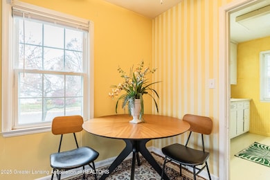 2118 Marion Ave, Lansing, MI 48910 - photo 7