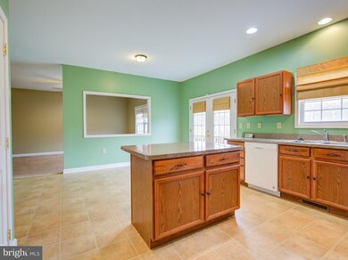 56 Willowby Ct, Bunker Hill, WV 25413 - photo 4