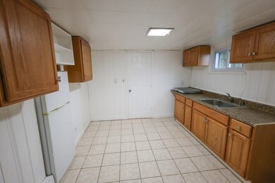 14 Dania St unit B, Mattapan, MA 02126 - photo 3
