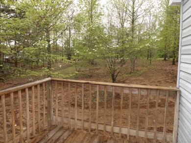 380 Liberty Cir, Prospect, TN 38477 - photo 4