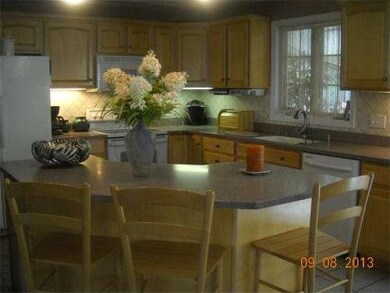 7 Moore Dr, Shirley, MA 01464 - photo 5