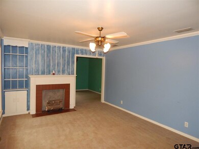 2318 2318 New Copeland Rd, Tyler, TX 75701 - photo 2