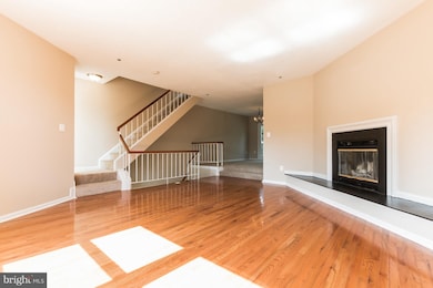 14306 Mayfair Dr, Laurel, MD 20707 - photo 6